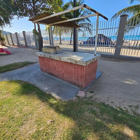 Isla Verde Beachfront With Pool- Near Foxwoods San Juan Exterior foto